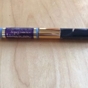 Mascara with lash builder